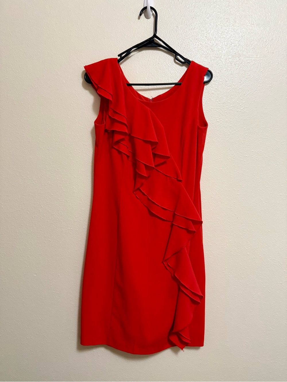 ❤️ Emma & Michele Red Ruffle Cocktail Dress – Size 8 – Like New